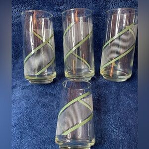 VTG Georges Briard Crisa Green White Swirl MCM 16 oz.(Qty 3) 12 Oz (Qty 1)